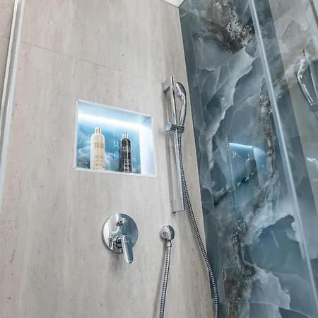 Urban Luxury Collection Апартаменты *