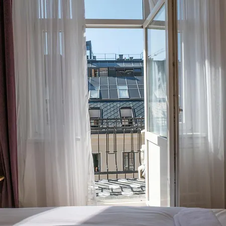 Urban Luxury Collection Апартаменты *