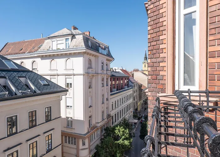 Urban Luxury Collection Budapest